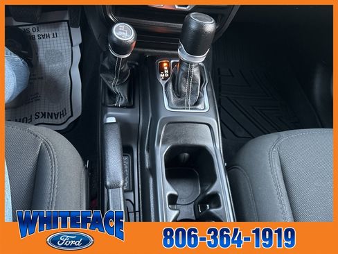 Used 2023 Jeep Gladiator Overland image 27