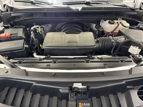 Certified 2024 Chevrolet Tahoe High Country w/ Advanced Technology Package AWD/4WD image 35