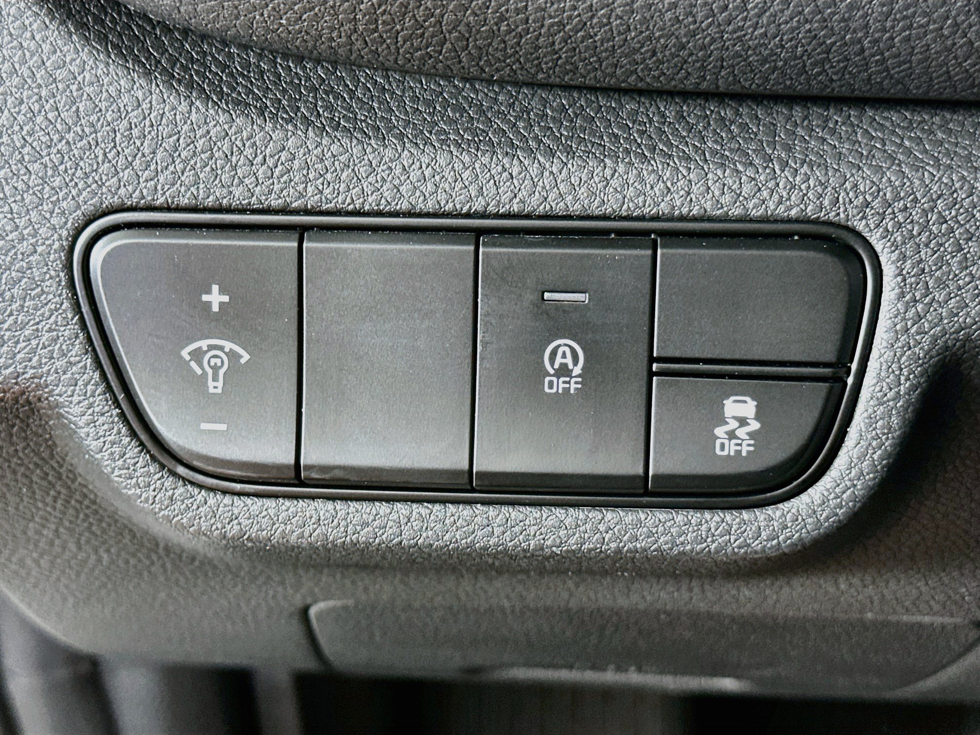 Used 2024 Kia Seltos S AWD/4WD image 17