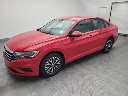 Used 2021 Volkswagen Jetta R-Line FWD image 2