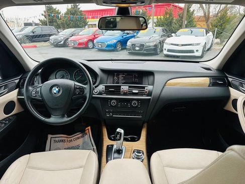 Used 2011 BMW X3 xDrive28i image 9