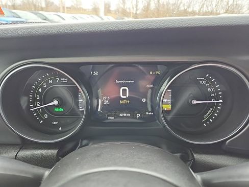 Used 2023 Jeep Wrangler Unlimited AWD/4WD image 53