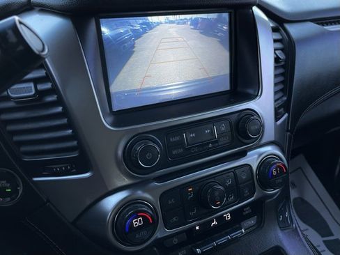 Used 2018 Chevrolet Suburban LT w/ Luxury Package image 15