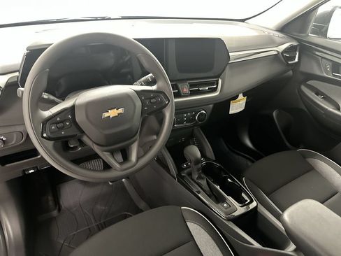 New 2026 Chevrolet TrailBlazer LS w/ LS Convenience Package AWD/4WD image 13