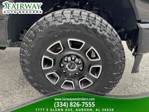 Used 2024 Ford F250 Platinum AWD/4WD image 31