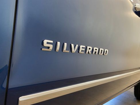 Used 2017 Chevrolet Silverado 1500 LTZ w/ Sport Package image 13