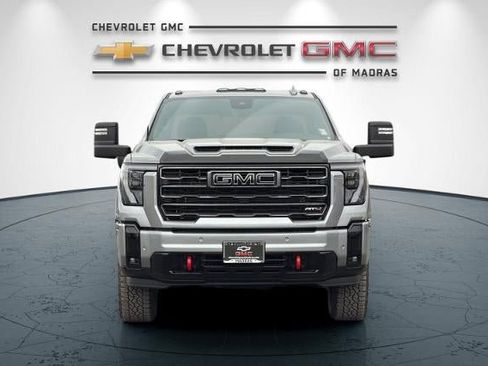 New 2026 GMC Sierra 2500 AT4 w/ AT4 Premium Plus Package AWD/4WD image 8