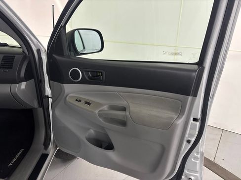 Used 2009 Toyota Tacoma 4x4 Access Cab V6 image 23