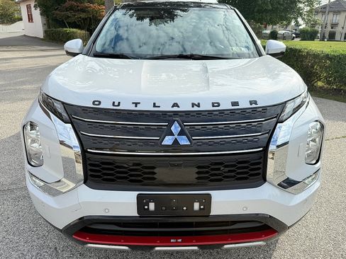 Used 2024 Mitsubishi Outlander Ralliart image 8
