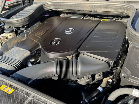 Used 2024 Mercedes-Benz GLE 350 4MATIC w/ 3rd Row Seat Package image 25