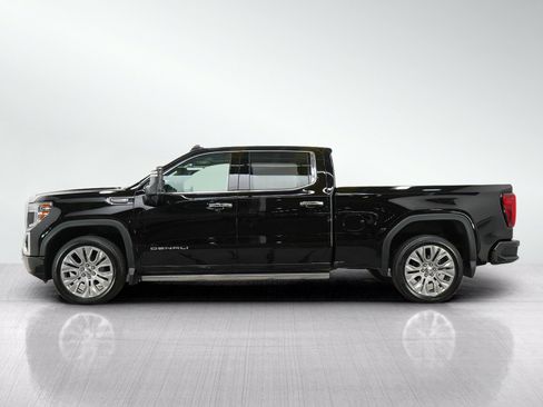Used 2022 GMC Sierra 1500 Denali w/ Denali Premium Package AWD/4WD image 2