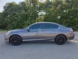 Used 2016 Honda Accord EX image 3