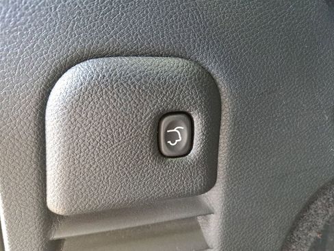 Used 2017 Jeep Grand Cherokee Limited image 14