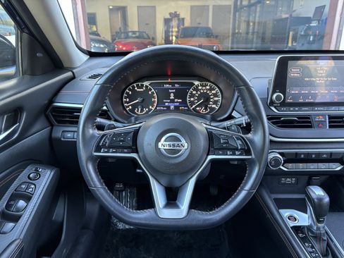 Used 2021 Nissan Altima 2.5 SR image 19