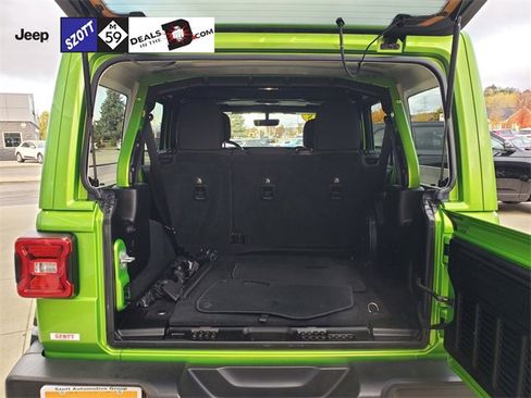 Used 2018 Jeep Wrangler Unlimited Sahara w/ Dual Top Group image 8