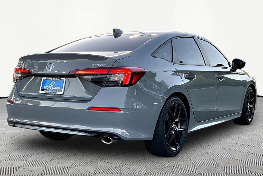 Used 2025 Honda Civic Sport image 6