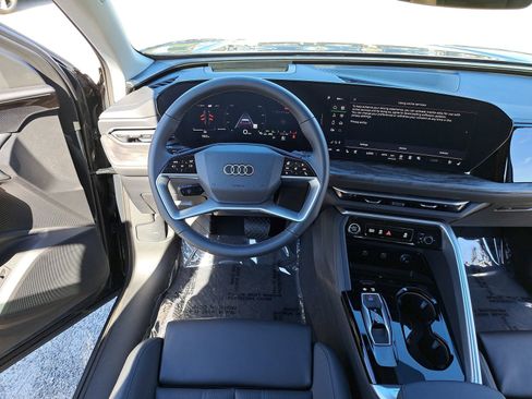 New 2025 Audi Q5 Premium Plus image 16