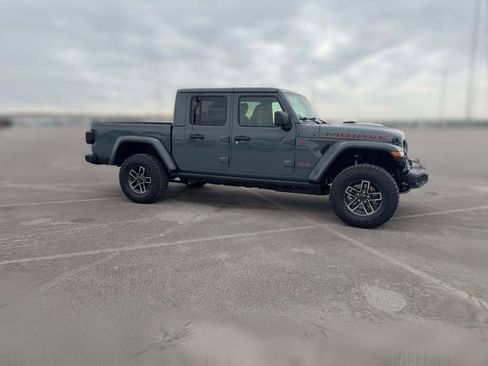 New 2026 Jeep Gladiator Mojave image 15