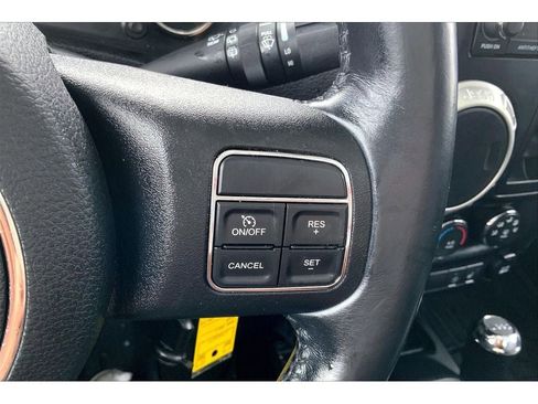 Used 2017 Jeep Wrangler Unlimited Sahara w/ LED Lighting Group image 19