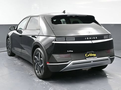 Used 2022 Hyundai Ioniq 5 SE w/ Cargo Package image 5