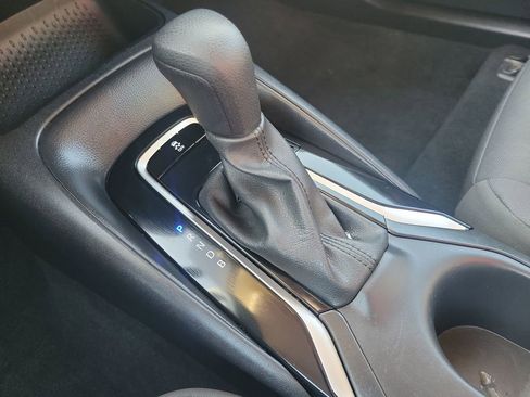 Certified 2024 Toyota Corolla LE image 27