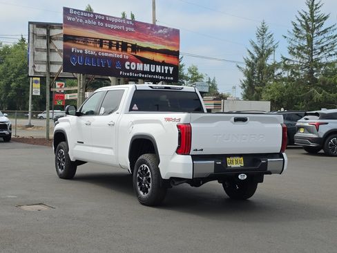 New 2026 Toyota Tundra SR5 AWD/4WD image 4