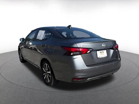 Used 2025 Nissan Versa SV FWD image 10