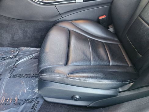 Used 2015 Mercedes-Benz C 300 C 300 image 24