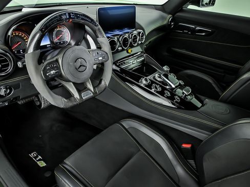 Used 2018 Mercedes-Benz AMG GT R image 20