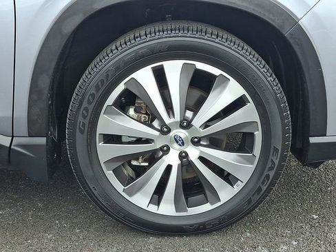 Used 2021 Subaru Ascent Limited w/ Technology Package image 9