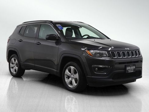Used 2018 Jeep Compass Latitude w/ Popular Equipment Group image 7