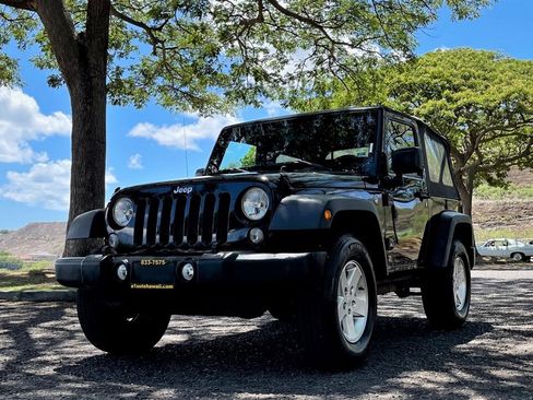 Used 2015 Jeep Wrangler Sport w/ Quick Order Package 24S AWD/4WD image 4