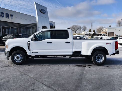 New 2026 Ford F350 XLT AWD/4WD image 2