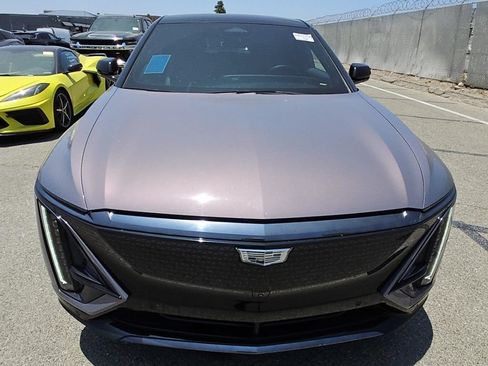 Used 2024 Cadillac Lyriq Sport w/ LPO, Floor Liner Package AWD/4WD image 7
