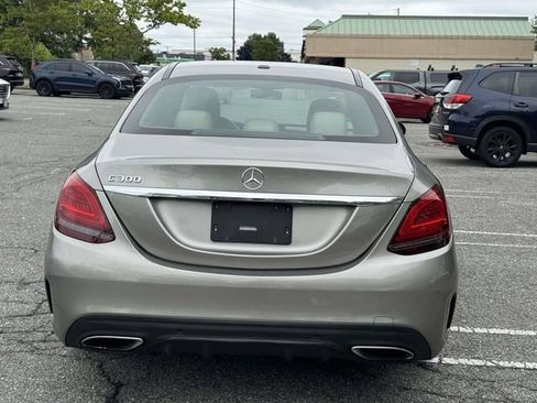 Used 2019 Mercedes-Benz C 300 Sedan image 10