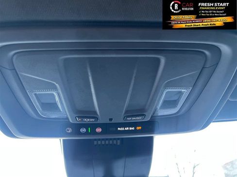 Used 2024 Chevrolet Silverado 2500 LT image 10