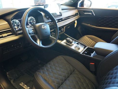 New 2026 Nissan Rogue Platinum image 17