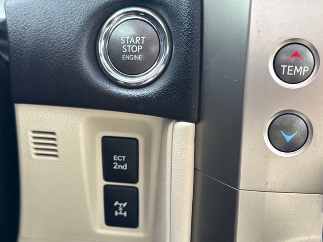 Used 2020 Lexus GX 460 Premium w/ Premium Package AWD/4WD image 28