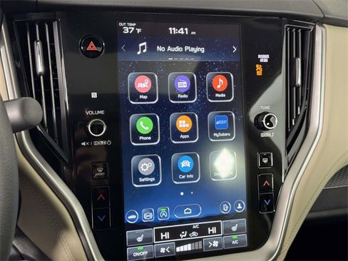 Used 2025 Subaru Outback Premium image 27