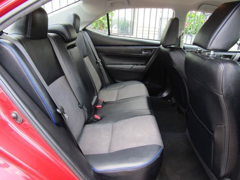 Used 2019 Toyota Corolla SE w/ Body Protection Package FWD image 12