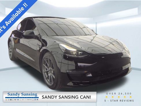 Used 2023 Tesla Model 3 Standard Range image 1