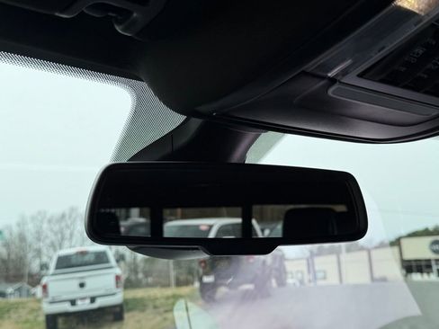 Used 2024 RAM 2500 Laramie w/ Night Edition image 26