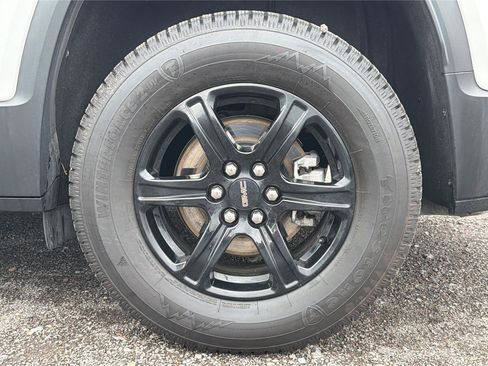 Used 2023 GMC Acadia AT4 w/ Technology Package AWD/4WD image 30