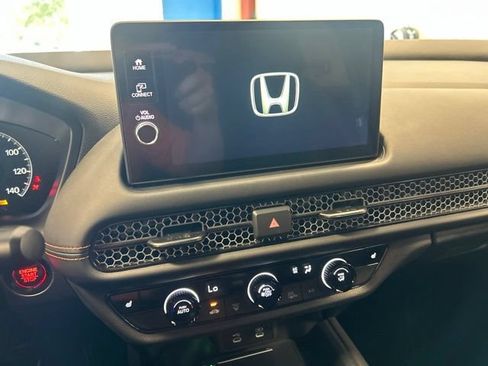 Certified 2026 Honda HR-V Sport image 23