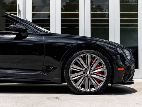 Used 2024 Bentley Continental GT Speed image 4