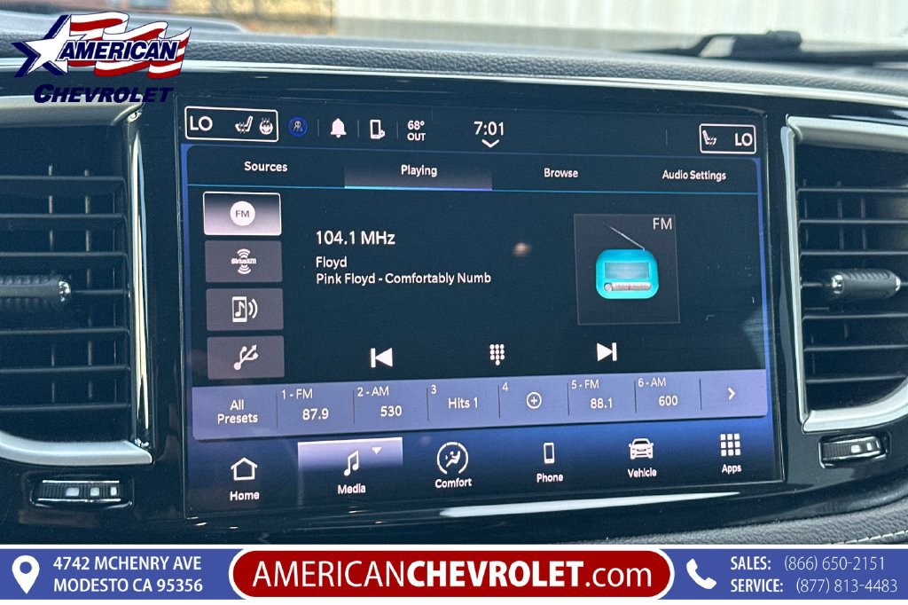 Used 2023 Chrysler Pacifica Touring-L FWD image 27