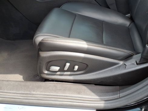 Used 2019 Cadillac XTS Luxury FWD image 24