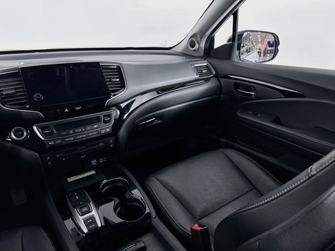 Certified 2022 Honda Pilot Elite image 24