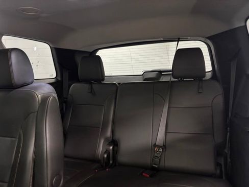 Used 2021 Chevrolet Traverse Premier w/ LPO, Blackout Package image 10