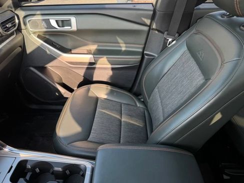 Used 2022 Ford Explorer Timberline AWD/4WD image 38